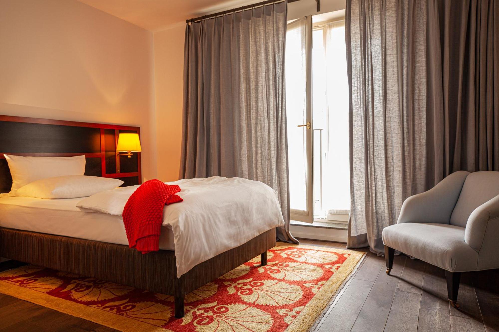 埃布普林斯餐厅酒店 埃特林根 外观 照片 A room at the hotel